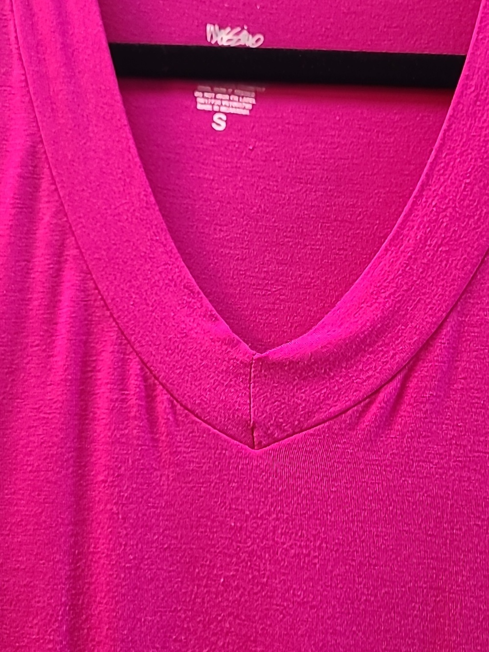 VARIOUS 3 Long V Neck Rayon Tees. Size S.  Blue Fuschia Pink And Purple - Picture 6 of 7